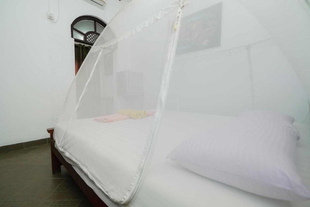 Lilly Palace Villa Guest House Νεγκόμπο Εξωτερικό φωτογραφία