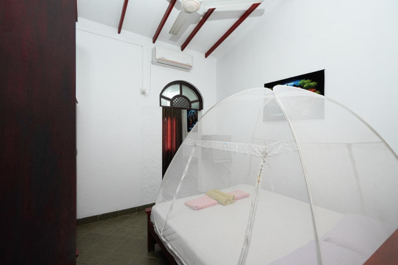 Lilly Palace Villa Guest House Νεγκόμπο Εξωτερικό φωτογραφία