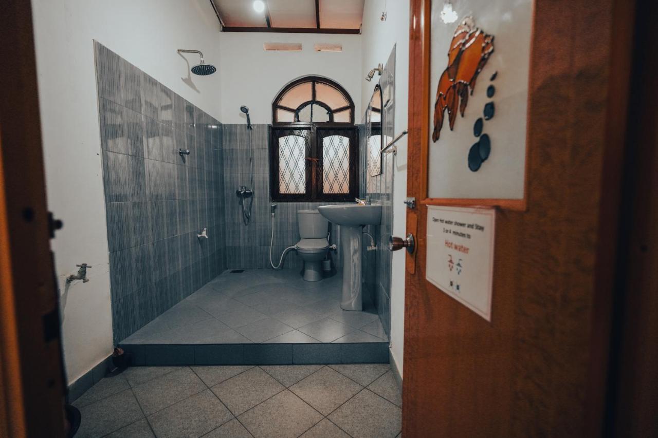 Lilly Palace Villa Guest House Νεγκόμπο Εξωτερικό φωτογραφία