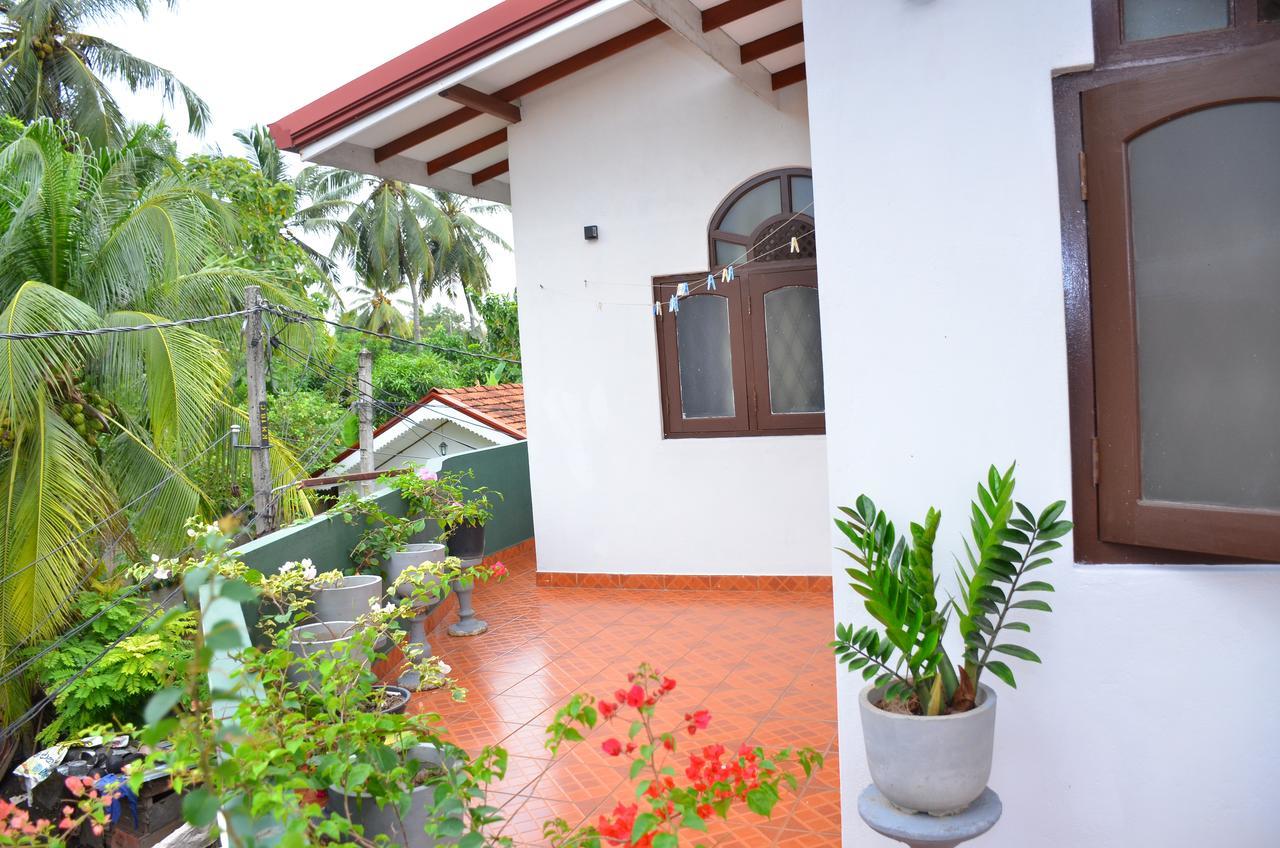 Lilly Palace Villa Guest House Νεγκόμπο Εξωτερικό φωτογραφία