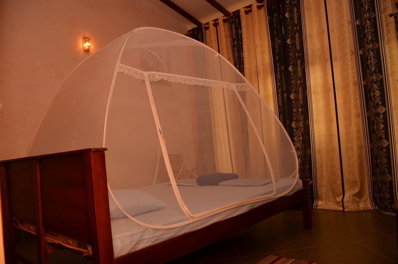 Lilly Palace Villa Guest House Νεγκόμπο Εξωτερικό φωτογραφία
